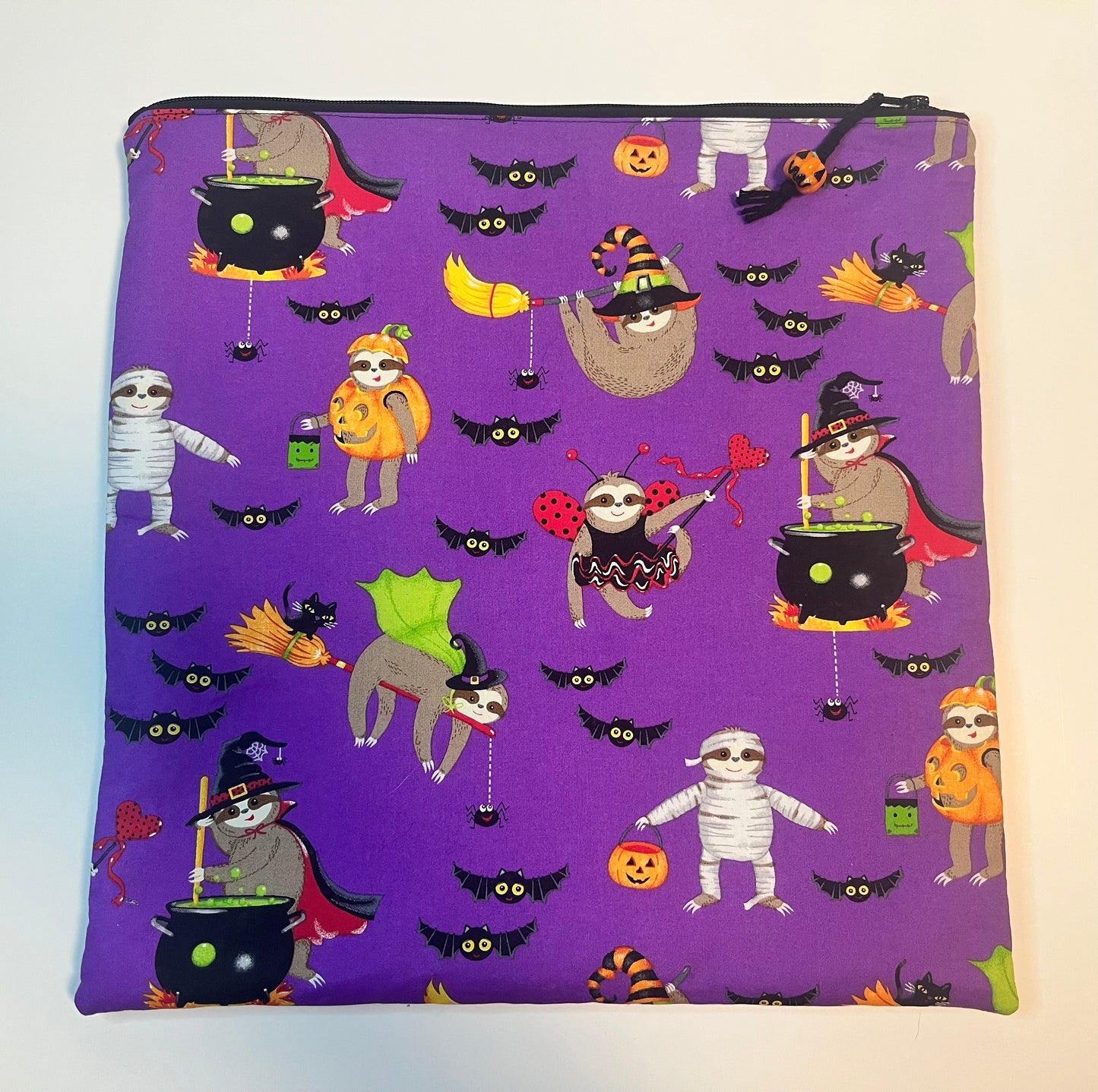 Project Bag for Cross Stitch Halloween w/Sloths with Pocket
