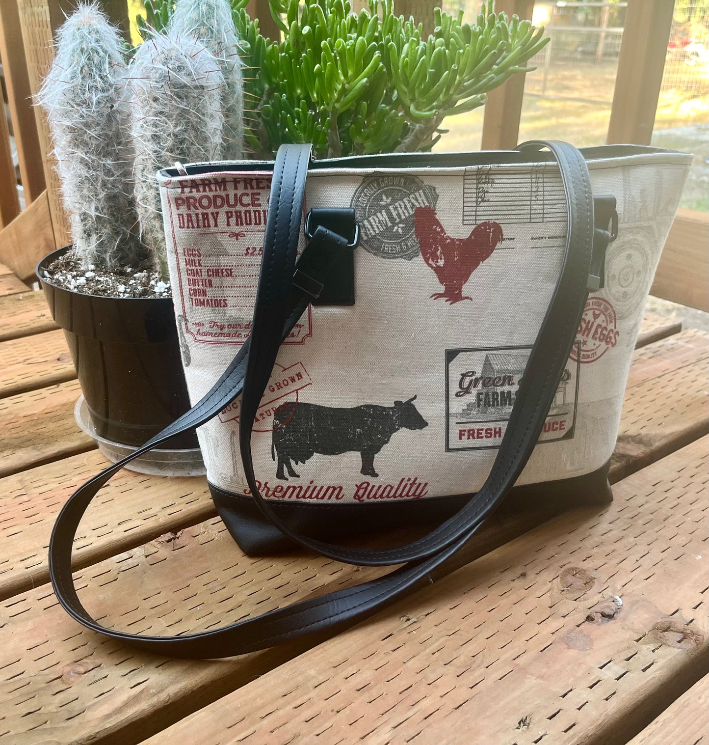Chicken farm scene Purse/Handbag